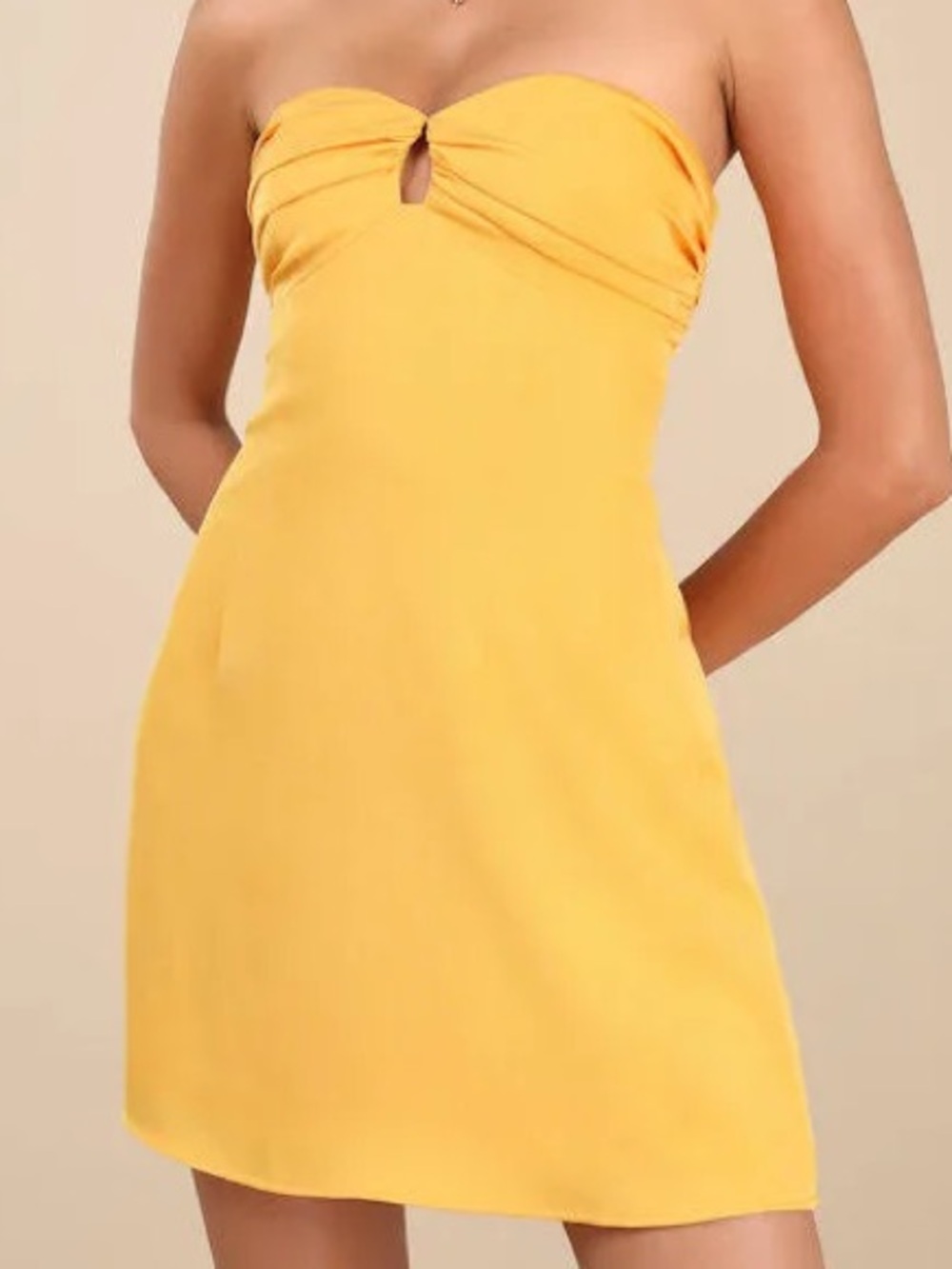 2/$30! ☀️ ☀️ ☀️ Lulu's Strapless Mini Dress -Small